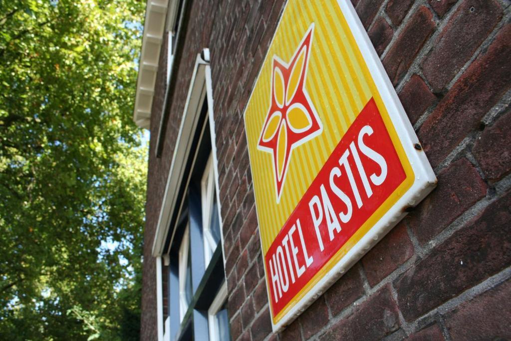 Logis Pastis Hotel Maastricht Ngoại thất bức ảnh