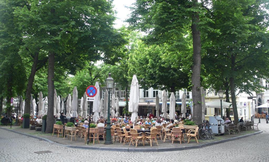 Logis Pastis Hotel Maastricht Ngoại thất bức ảnh