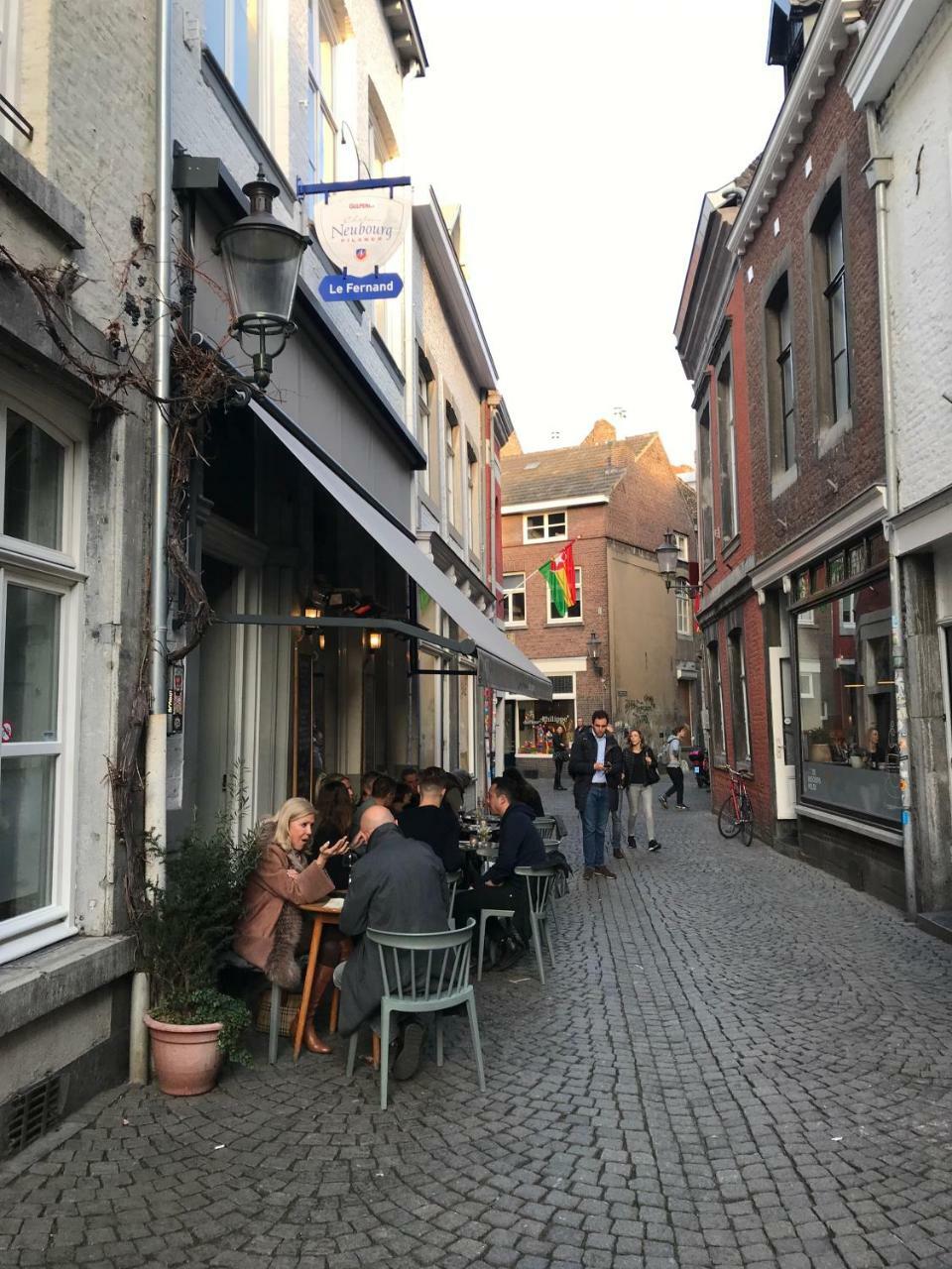 Logis Pastis Hotel Maastricht Ngoại thất bức ảnh